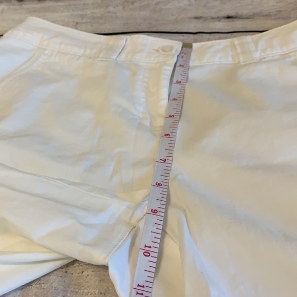 Tommy Bahama White Bermuda Style Chino Shorts - Picture 12 of 13